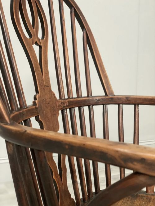 19TH CENTURY ELM WINDSOR CHAIR - ADDITIONAL PHOTO 6