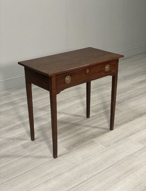 ANTIQUE GEORGIAN MAHOGANY SIDE TABLE - ADDITIONAL PHOTO 2