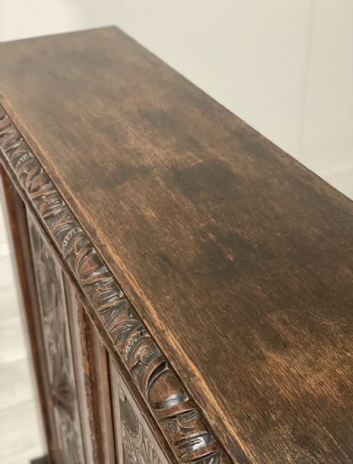 19TH CENTURY CARVED OAK CUPBOARD - ADDITIONAL PHOTO 10