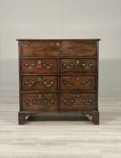EARLY 18TH CENTURY OAK CHEST OF DRAWERS - ADDITIONAL PHOTO 3