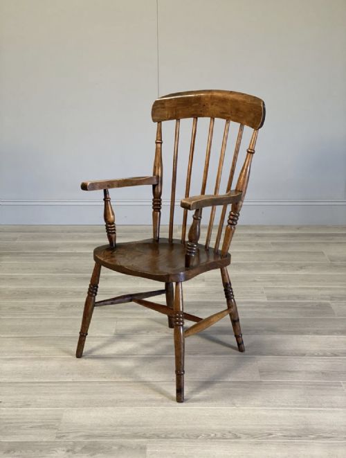 19th century high back elm windsor chair - CATEGORY: ANTIQUE CHAIRS - DATED 19TH CENTURY