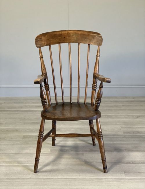 19TH CENTURY HIGH BACK ELM WINDSOR CHAIR - ADDITIONAL PHOTO 1
