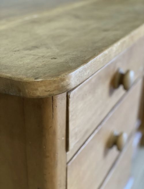 19TH CENTURY PINE DRESSER BASE WITH SYCAMORE TOP - ADDITIONAL PHOTO 7