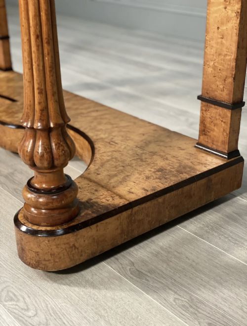 19TH CENTURY BIRDS EYE MAPLE CONSOLE TABLE - ADDITIONAL PHOTO 5