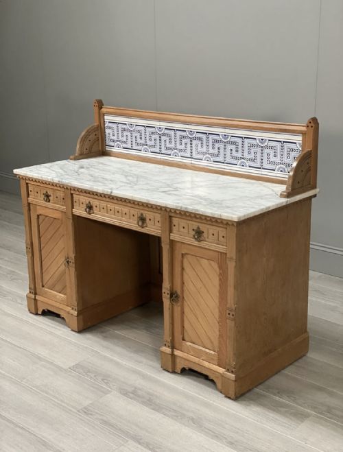 19TH CENTURY AESTHETIC MOVEMENT ASH WASHSTAND - ADDITIONAL PHOTO 5