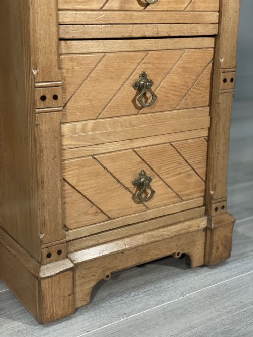 19TH CENTURY AESTHETIC MOVEMENT ASH DRESSING TABLE - ADDITIONAL PHOTO 5