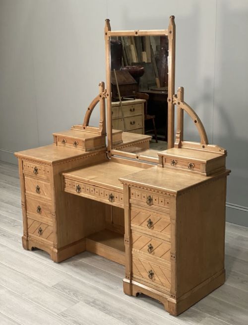 19TH CENTURY AESTHETIC MOVEMENT ASH DRESSING TABLE - ADDITIONAL PHOTO 8