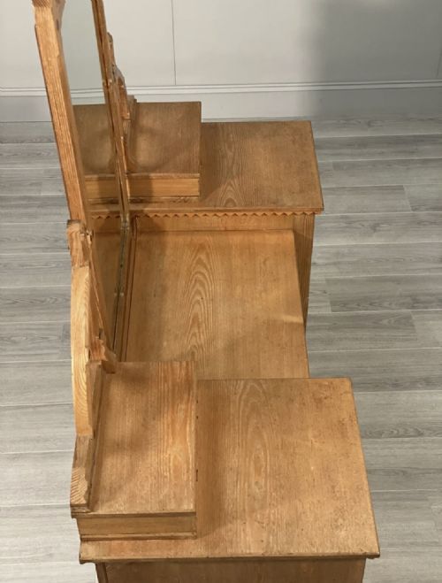 19TH CENTURY AESTHETIC MOVEMENT ASH DRESSING TABLE - ADDITIONAL PHOTO 10