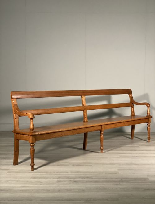 large 19th century pine bench - CATEGORY: ANTIQUE FURNITURE - DATED 19TH CENTURY