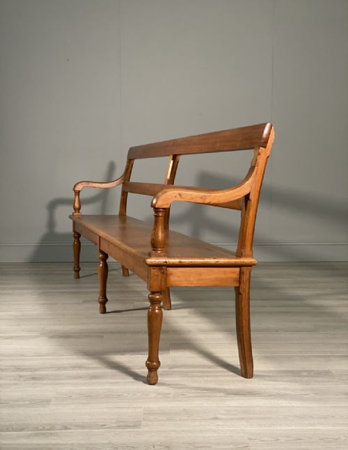 LARGE 19TH CENTURY PINE BENCH - ADDITIONAL PHOTO 10