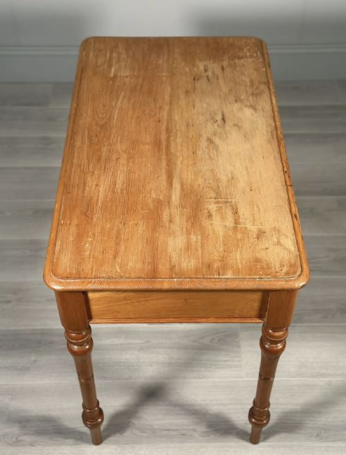 19TH CENTURY PINE SIDE TABLE - ADDITIONAL PHOTO 8