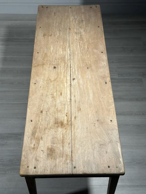 ANTIQUE SYCAMORE TOP FRENCH DINING TABLE - ADDITIONAL PHOTO 6