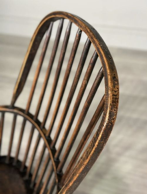 EARLY 19TH CENTURY ELM WINDSOR CHAIR - ADDITIONAL PHOTO 3