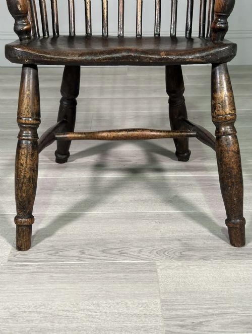 EARLY 19TH CENTURY ELM WINDSOR CHAIR - ADDITIONAL PHOTO 11