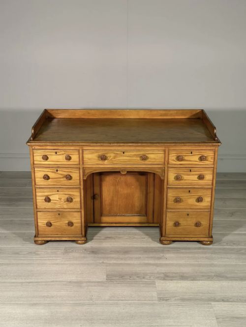 19TH CENTURY SOLID ASH KNEEHOLE DESK - ADDITIONAL PHOTO 2