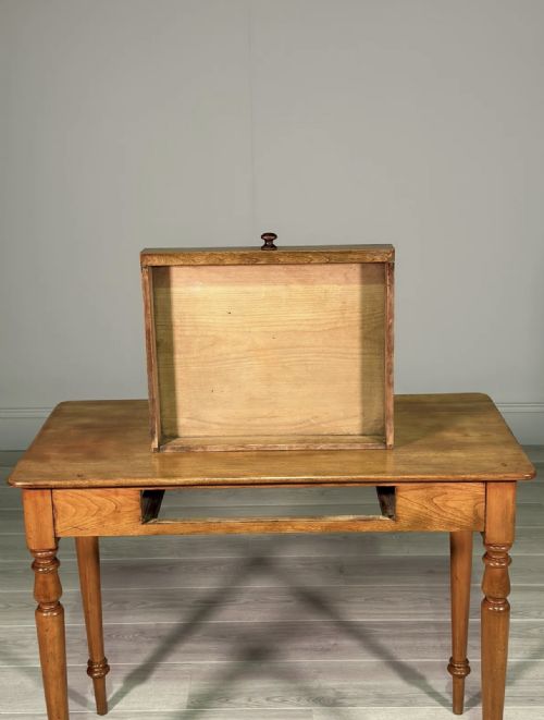 19TH CENTURY SATIN WALNUT SIDE TABLE - ADDITIONAL PHOTO 2