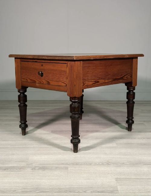 19th century double ended prep table - CATEGORY: ANTIQUE TABLES - DATED 19TH CENTURY
