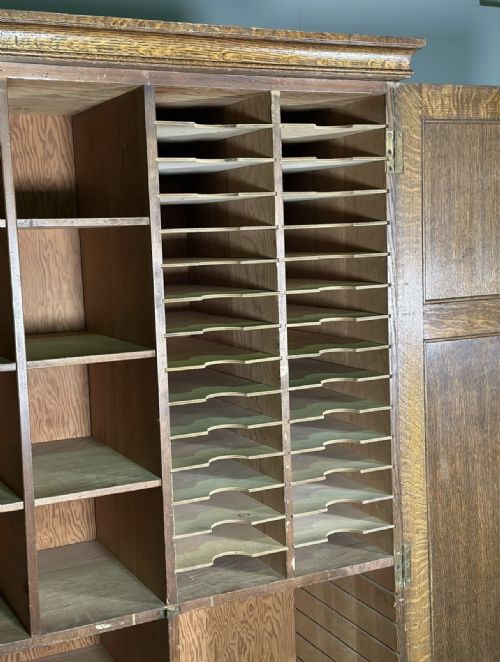 ANTIQUE OAK PIGEON HOLE CUPBOARD - ADDITIONAL PHOTO 6
