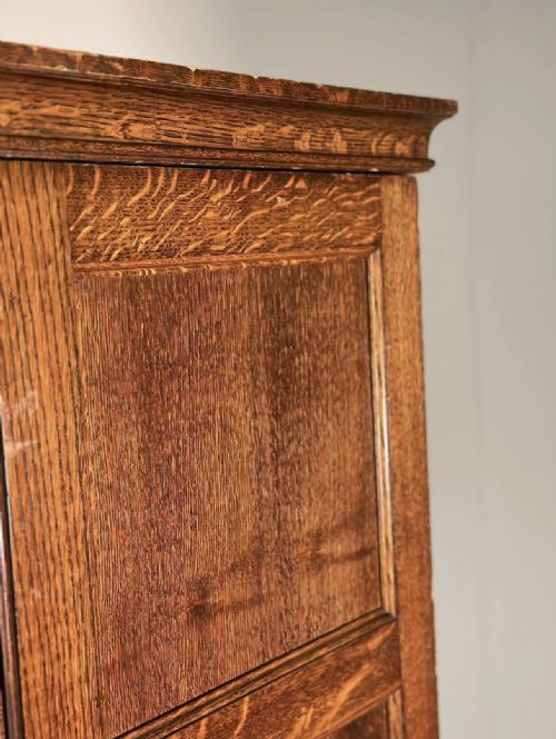 ANTIQUE OAK PIGEON HOLE CUPBOARD - ADDITIONAL PHOTO 11
