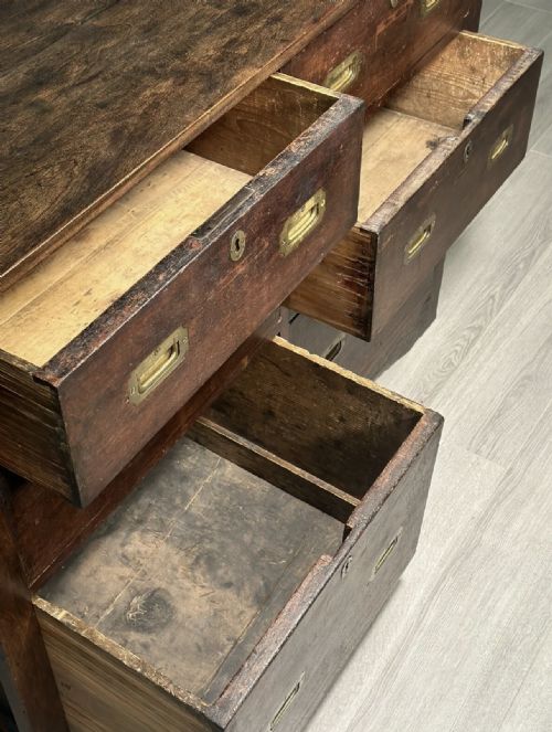 19TH CENTURY OAK BANK OF DRAWERS - ADDITIONAL PHOTO 3
