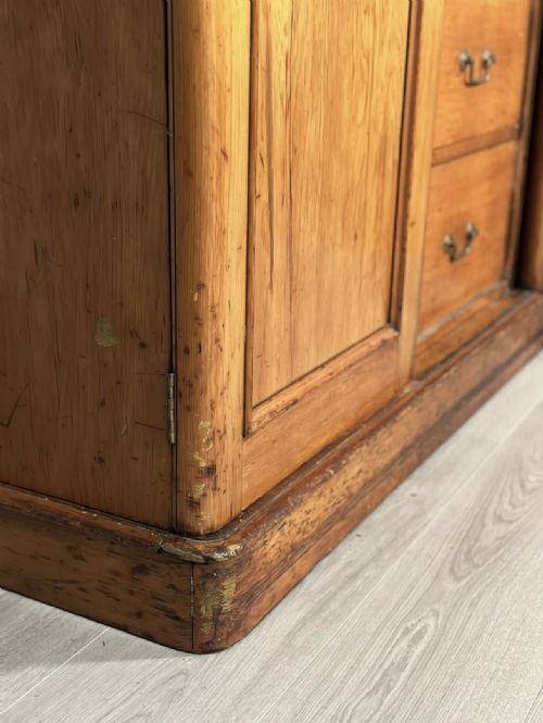 19TH CENTURY FITTED PINE WARDROBE - ADDITIONAL PHOTO 8