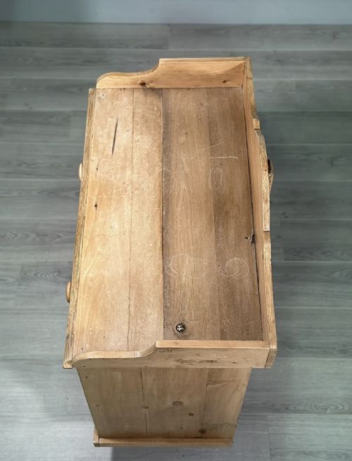 19TH CENTURY PINE CHEST OF DRAWERS - ADDITIONAL PHOTO 8