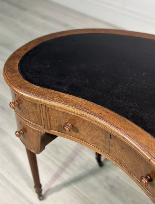 EDWARDIAN MAHOGANY KIDNEY SHAPED DESK - ADDITIONAL PHOTO 9