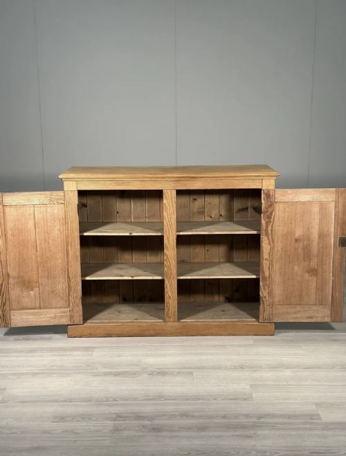 ANTIQUE PINE SCHOOL CUPBOARD - ADDITIONAL PHOTO 3