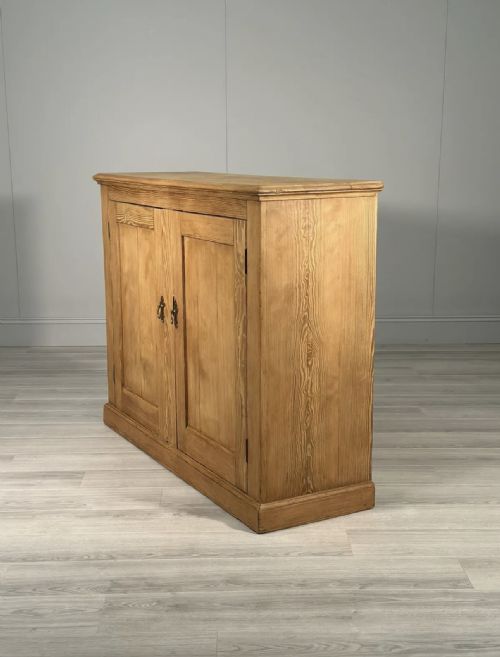ANTIQUE PINE SCHOOL CUPBOARD - ADDITIONAL PHOTO 5