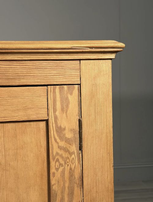 ANTIQUE PINE SCHOOL CUPBOARD - ADDITIONAL PHOTO 11