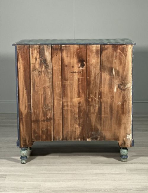 19TH CENTURY GEOMETRIC PAINTED CHEST OF DRAWERS - ADDITIONAL PHOTO 12