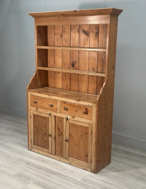 ANTIQUE PINE DRESSER C1910 - ADDITIONAL PHOTO 1