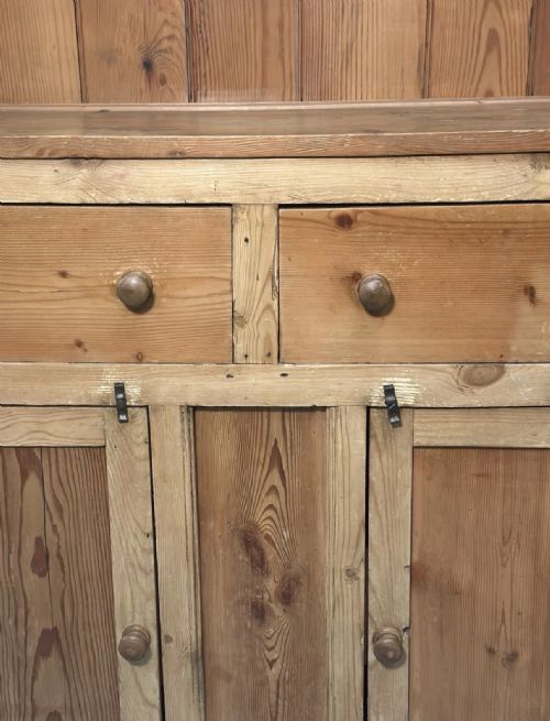 ANTIQUE PINE DRESSER C1910 - ADDITIONAL PHOTO 9