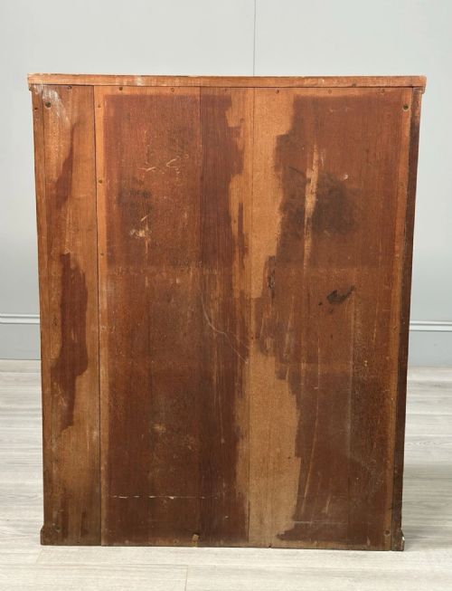 SMALL COTSWOLD OAK CUPBOARD C1930 - ADDITIONAL PHOTO 9
