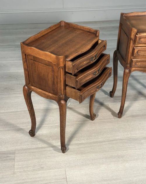 ANTIQUE FRENCH OAK BEDSIDE CABINETS - ADDITIONAL PHOTO 5