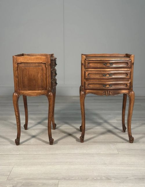 ANTIQUE FRENCH OAK BEDSIDE CABINETS - ADDITIONAL PHOTO 8