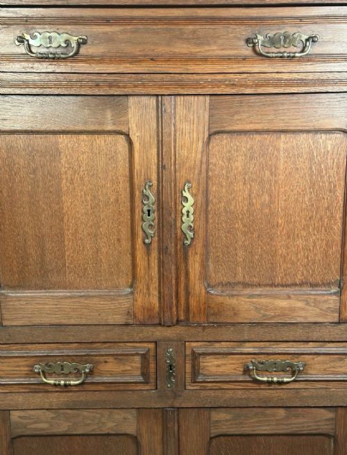ANTIQUE FRENCH OAK CUPBOARD - ADDITIONAL PHOTO 6
