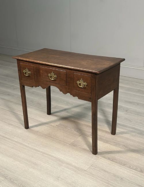 GEORGIAN OAK LOWBOY C1800 - ADDITIONAL PHOTO 2