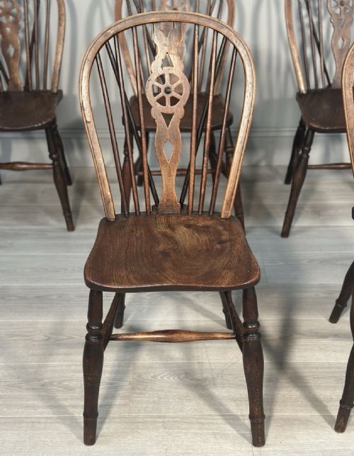 A SET OF 6 19TH CENTURY WHEELBACK DINING CHAIRS - ADDITIONAL PHOTO 2