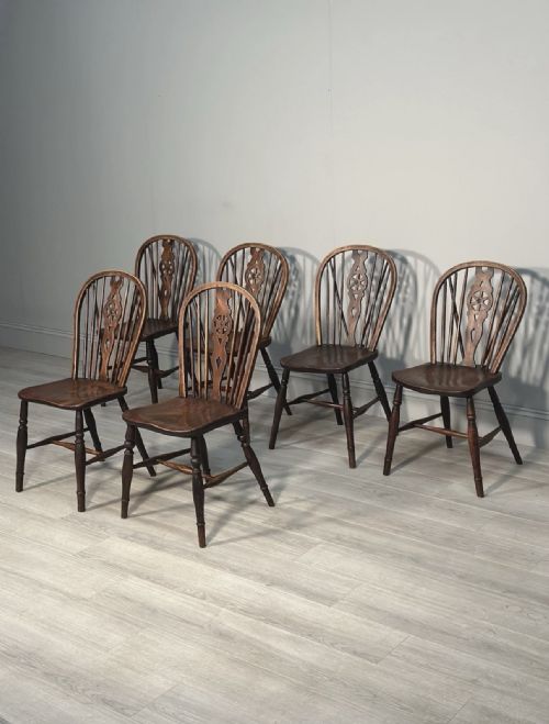 A SET OF 6 19TH CENTURY WHEELBACK DINING CHAIRS - ADDITIONAL PHOTO 3