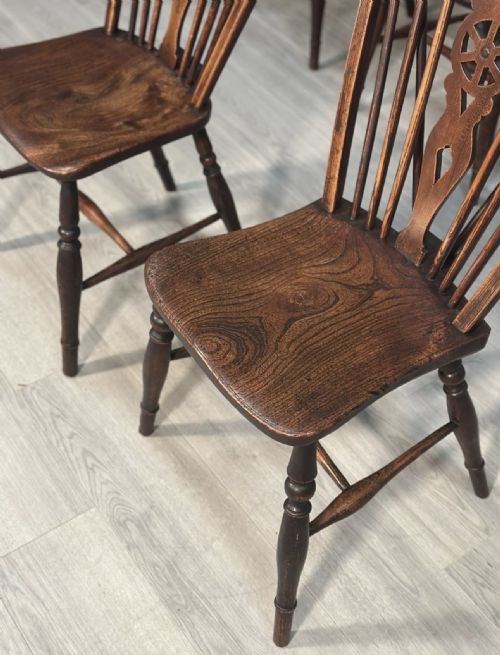 A SET OF 6 19TH CENTURY WHEELBACK DINING CHAIRS - ADDITIONAL PHOTO 4