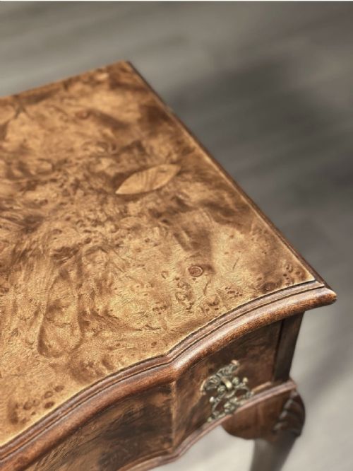 1920S QUEEN ANNE STYLE BURR WALNUT SIDE TABLE - ADDITIONAL PHOTO 9