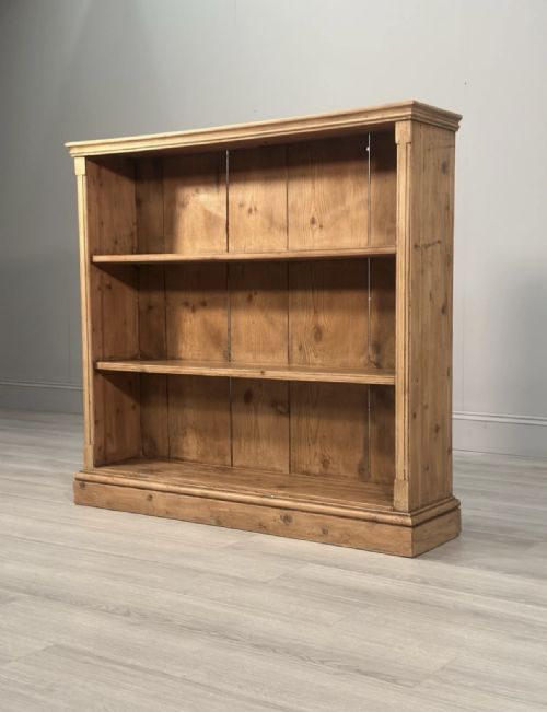 antique pine bookcase - CATEGORY: ANTIQUE BOOKCASES - DATED 1910