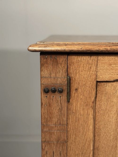 AESTHETIC MOVEMENT OAK CUPBOARD C1900 - ADDITIONAL PHOTO 5