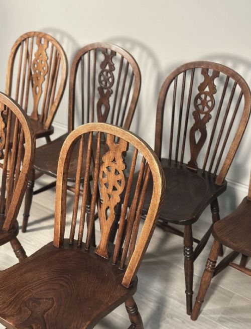 A SET OF 6 19TH CENTURY WHEELBACK DINING CHAIRS - ADDITIONAL PHOTO 12