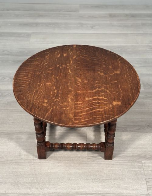 1920S OAK COFFEE TABLE - ADDITIONAL PHOTO 1