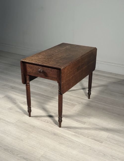 COUNTRY OAK PEMBROKE TABLE - ADDITIONAL PHOTO 1