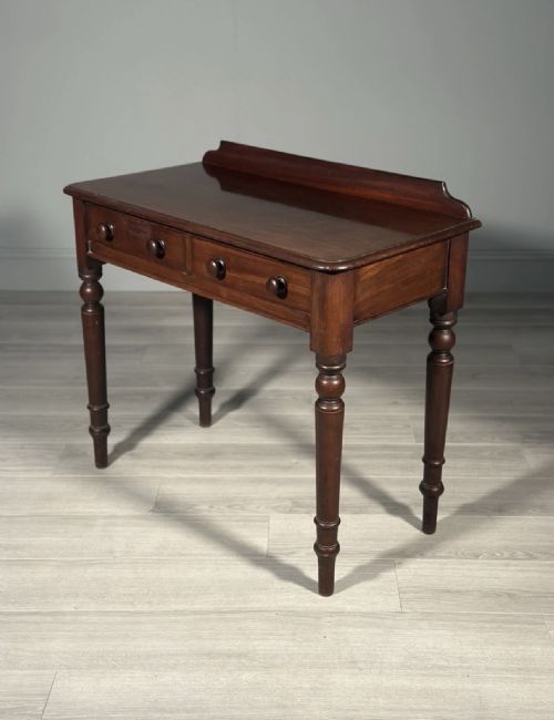 VICTORIAN MAHOGANY SIDE TABLE - ADDITIONAL PHOTO 4