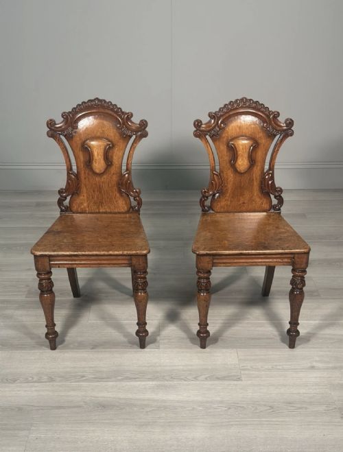 A PAIR OF OAK HALL CHAIRS C1860 - ADDITIONAL PHOTO 6