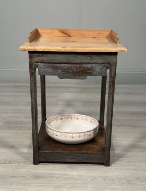 VICTORIAN PINE WASH STAND IN PAINT - ADDITIONAL PHOTO 1